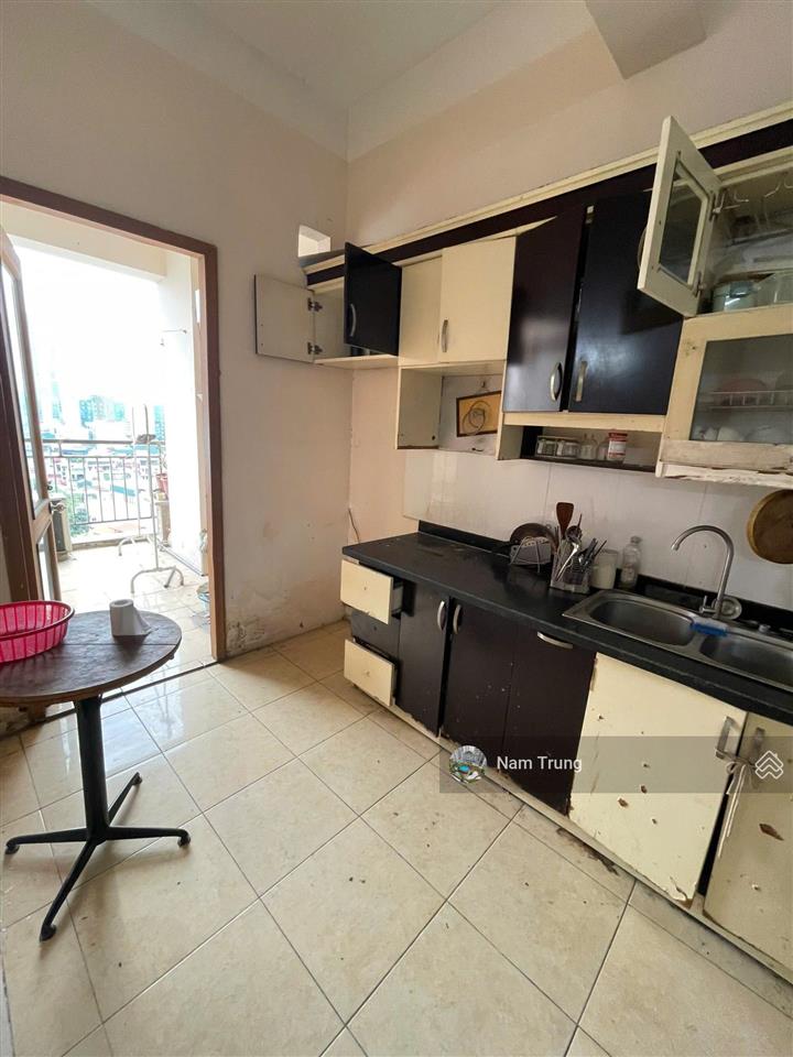 Bán căn hộ 137 nguyễn ngọc vũ ,80m2 ,3 ngủ ,2vs , 5ty9