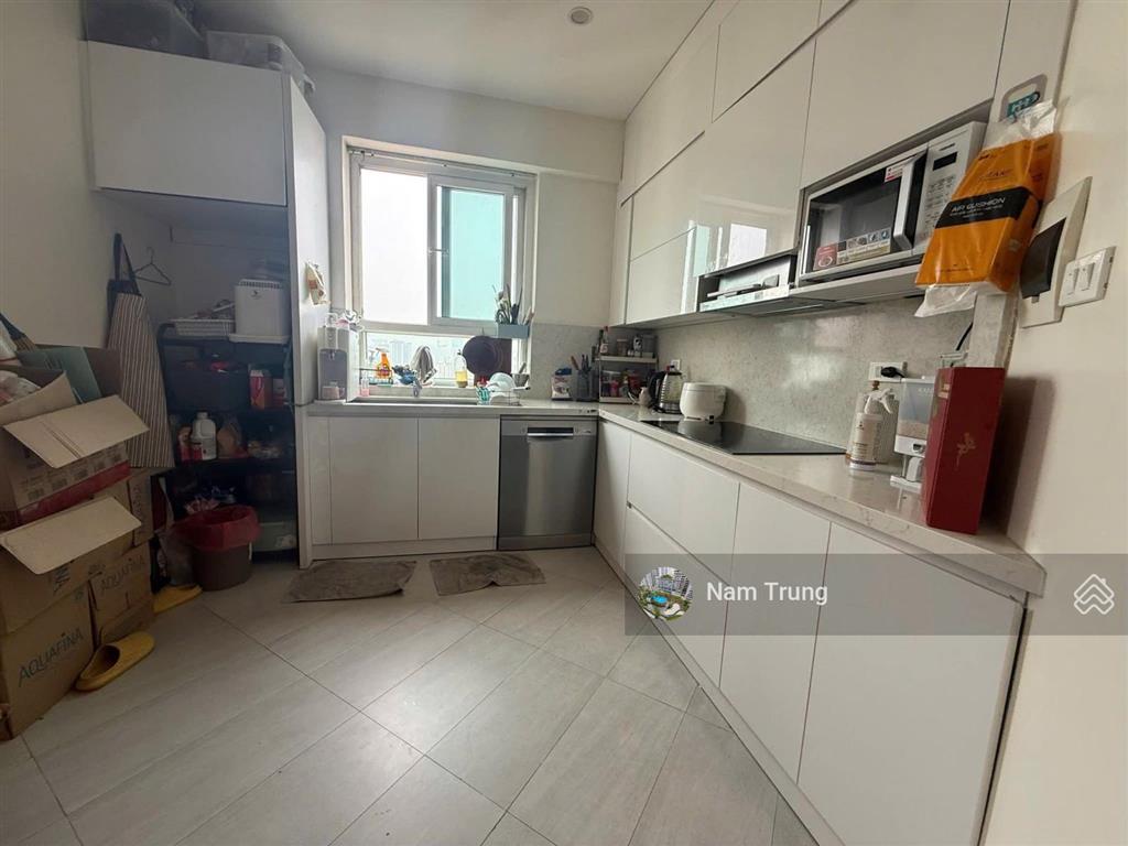 Bán căn hộ 17t5 hoàng đạo thúy ,152m2 , 74tr/m2 ,  0914 239 ***