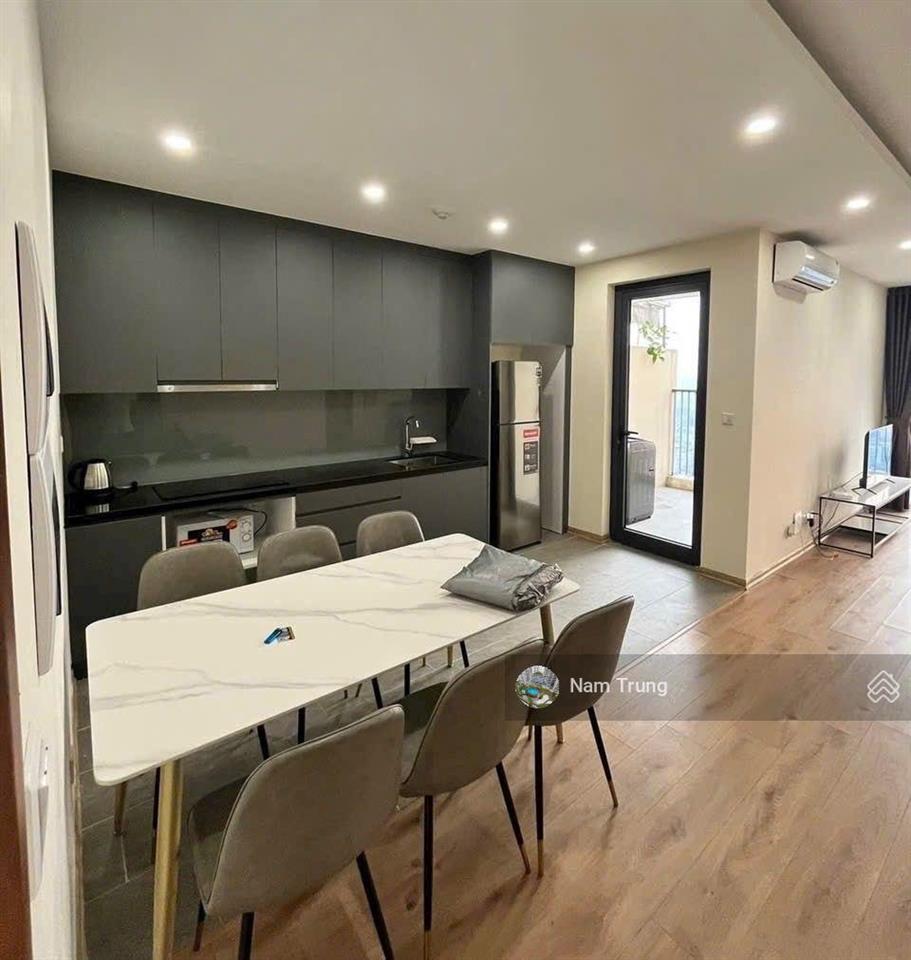 Bán căn hộ 17t5 hoàng đạo thúy , 152m2 ,74tr/m  0914 239 ***