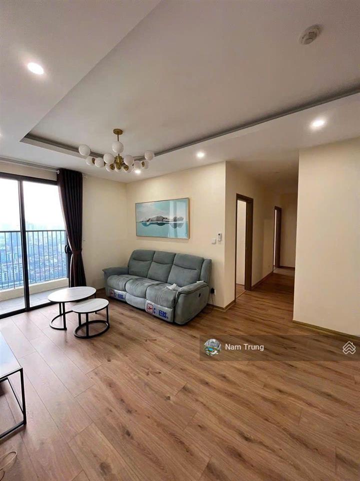 Bán căn hộ 17t5 hoàng đạo thúy , 152m2 ,74tr/m  0914 239 ***