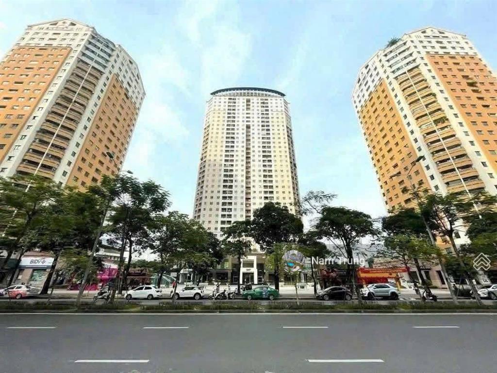 Bán căn hộ 17t5 hoàng đạo thúy , 152m2 ,74tr/m  0914 239 ***