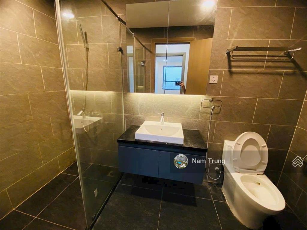 Bán căn hộ 17t5 hoàng đạo thúy , 152m2 ,74tr/m  0914 239 ***