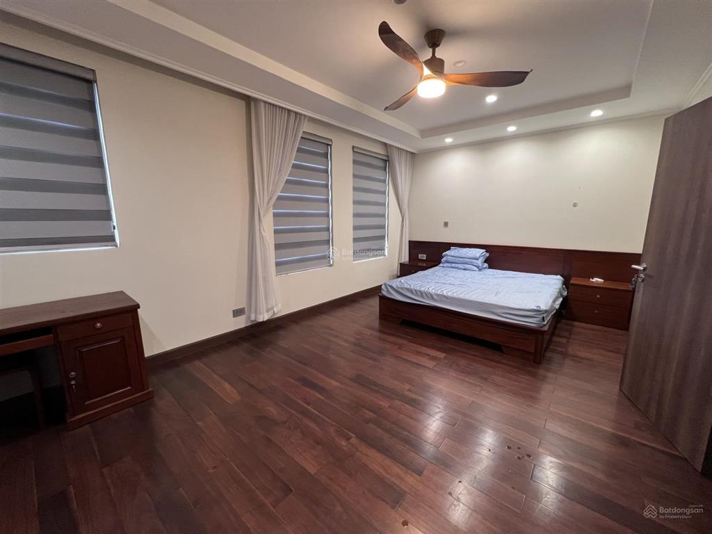 Cho thuê nguyên căn tại nhân chính  thanh xuân, dt 50m2*4 tầng, ở gia đình, văn phòng... giá 17tr
