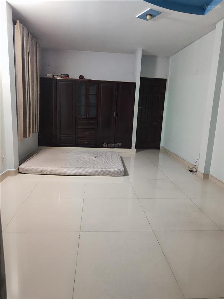 Cho thuê phòng trọ tại đất thánh, giá siêu hời chỉ với 4 triệu, 28m2