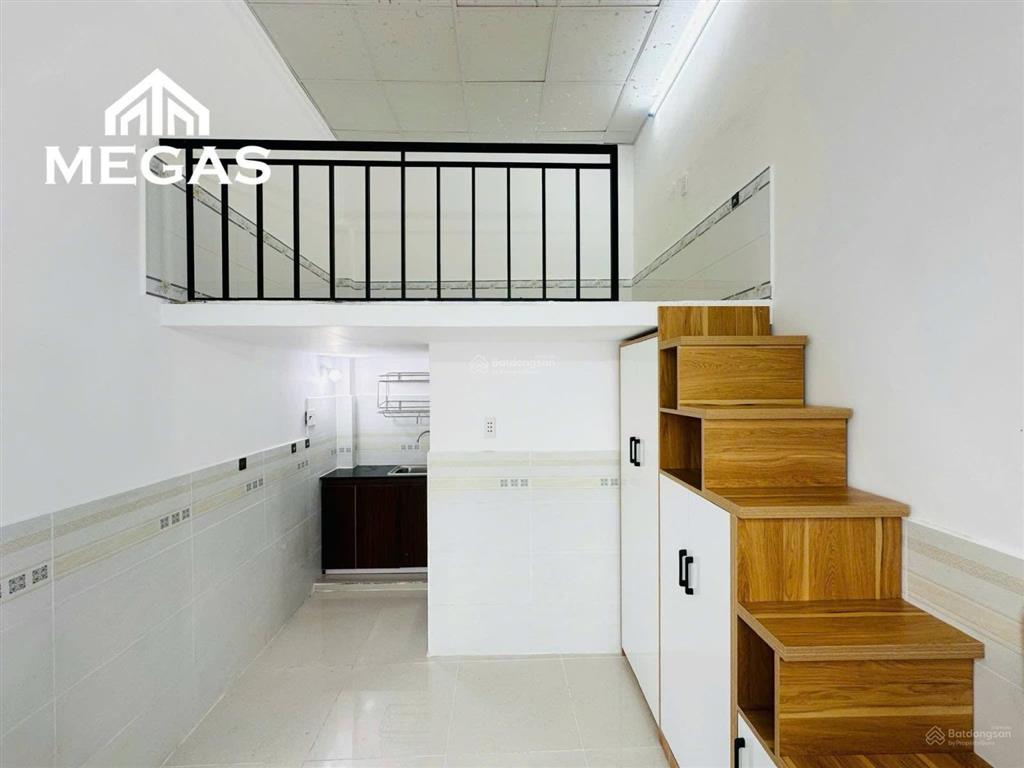 Phòng trọ bancol  full nt mới xây gần đầm sen  ngã tư bốn xã đh văn hiến