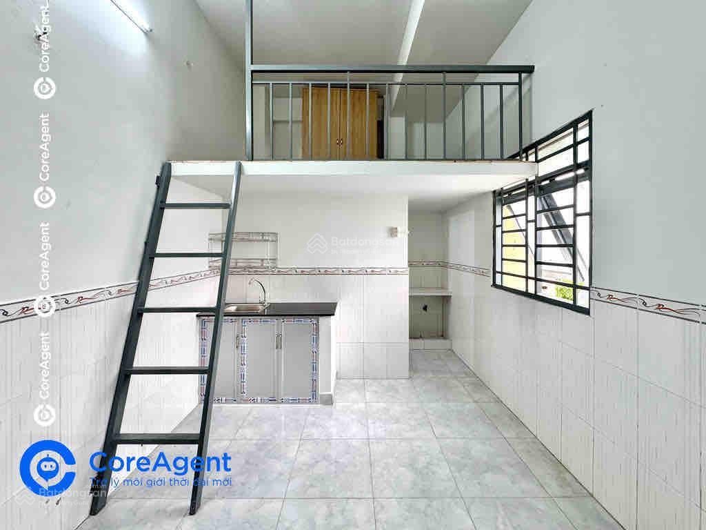 Phòng trọ có máy lạnh  thang máy bảo vệ 24/7 gần đh văn hiến giá rẻ