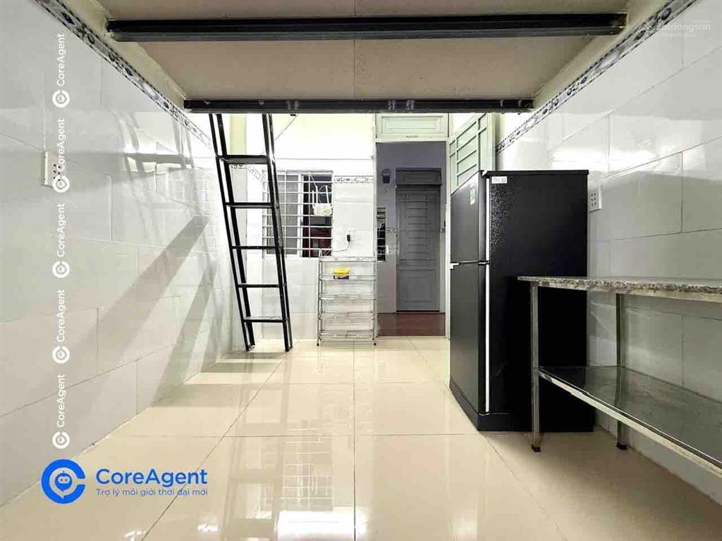Cho thuê phòng trọ đầy đủ nội thất  có thang máy bảo vệ ngay trung tâm tân bình