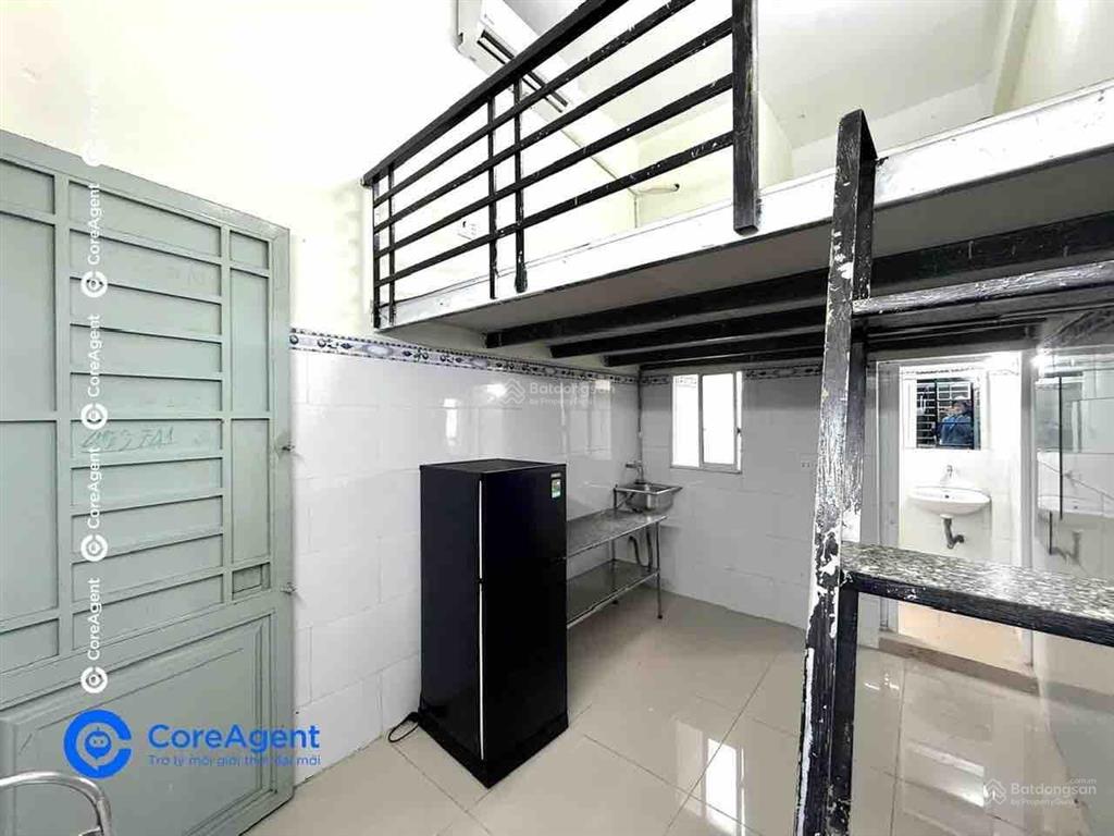 Cho thuê phòng trọ đầy đủ nội thất  có thang máy bảo vệ ngay trung tâm tân bình