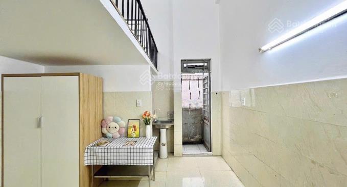 Phòng trọ giá rẻ có thang máy đại học công thương