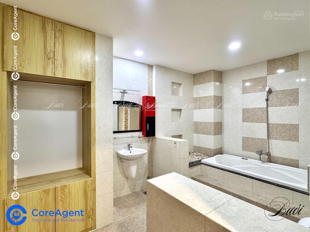 Căn hộ 1pn 45m2 full nt ban công gần đầm sen