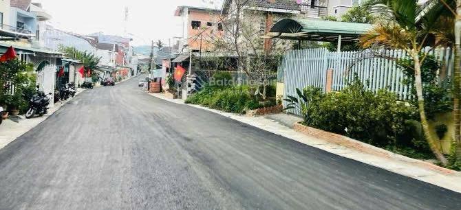 Cần tiền chạy bệnh, cắt lỗ 3tỷ căn nhà mặt tiền đường trần khánh dư, phường lâm viên, đà lạt