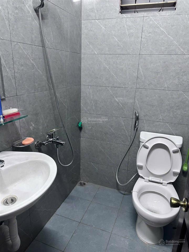 Cho thuê nhà riêng tại số 12 ngõ 274, trương định, 14,5 triệu, 74,2m2 đẹp, nhiều tiện ích