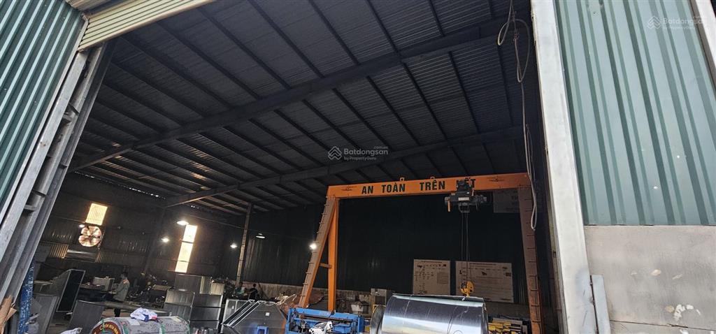 Cho thuê kho xưởng 5000m2 tại cảng hồng vân