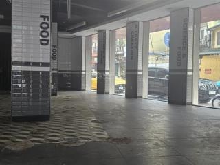 Cho thuê trung tâm thương mại.2000m2