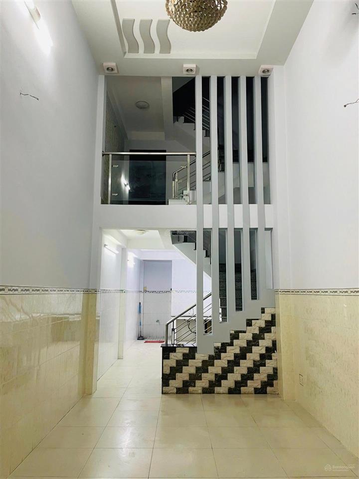 Nhà 4 tầng  chợ an nhơn  gần dương quảng hàm  48m2  5,69 tỷ