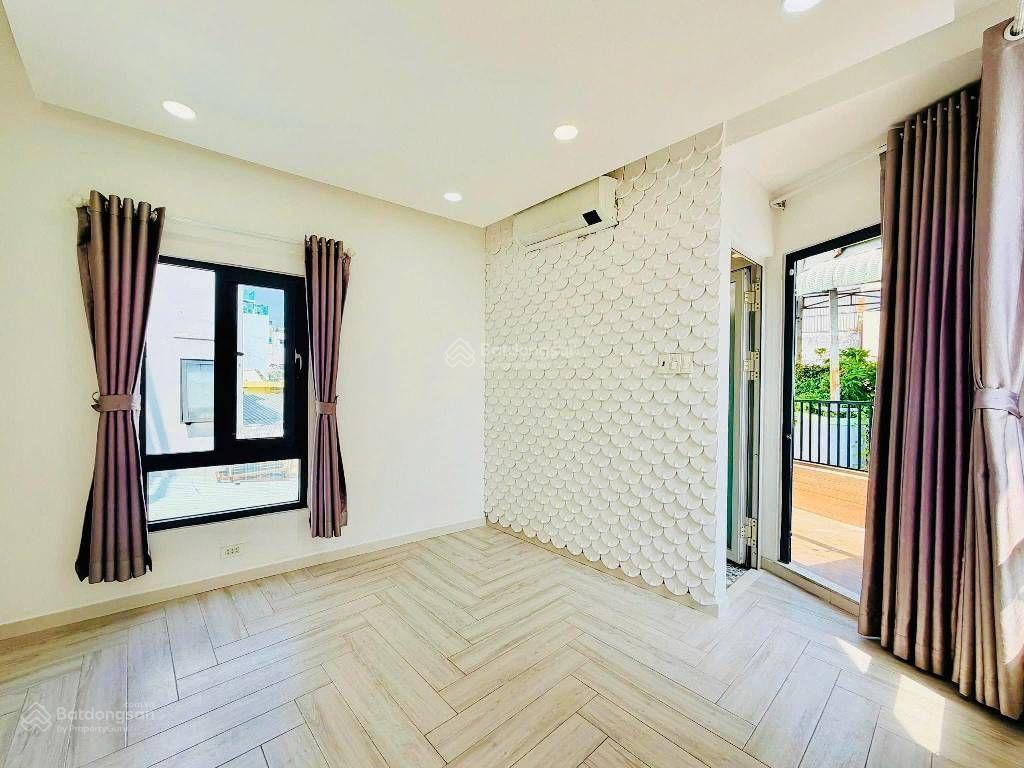 Nhà 3 tầng  ngang 6m hiếm  4pn  ngay đh công nghiệp  chỉ 5.5 tỷ