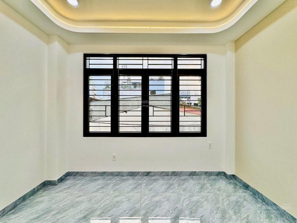 Nhà 3 tầng mới xây  44m²  gần lotte gò vấp  4pn  5.68 tỏi tl