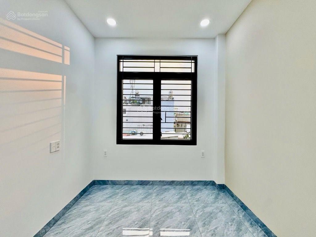 Nhà 3 tầng mới xây  44m²  gần lotte gò vấp  4pn  5.68 tỏi tl