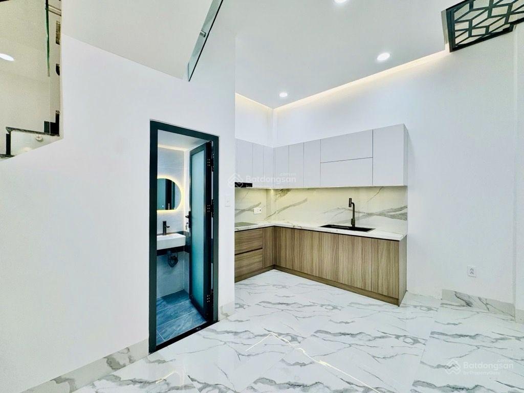 Nhà 3 tầng mới xây  44m²  gần lotte gò vấp  4pn  5.68 tỏi tl