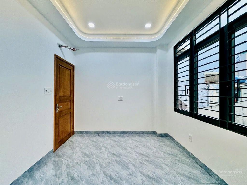 Nhà 3 tầng mới xây  44m²  gần lotte gò vấp  4pn  5.68 tỏi tl