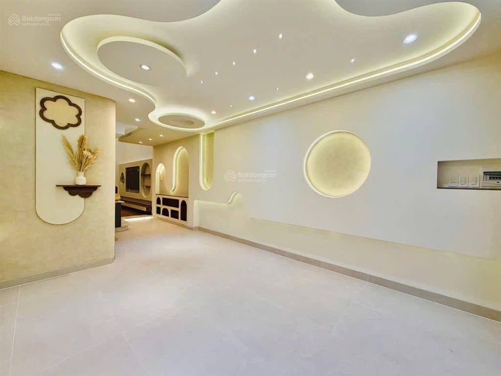 Nhà 5 tầng mới xây  wabi sabi style  50m²  full nội thất  gần emart 2  7.x tỷ tl