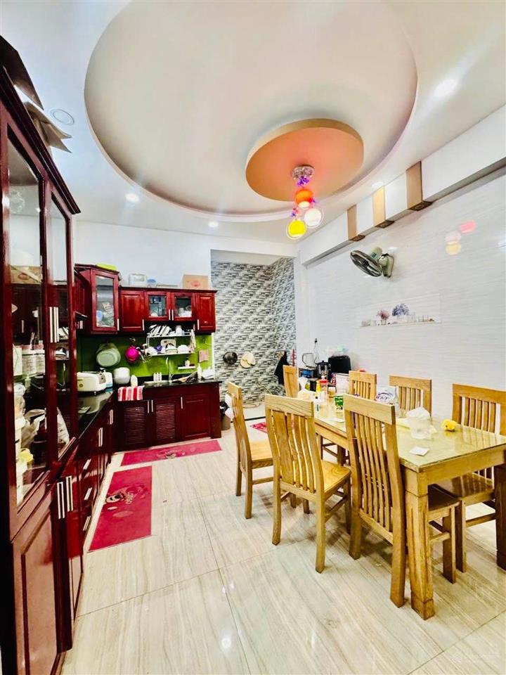 Nhà 3 tầng 82m2  phạm văn chiêu  hxh  sổ vuông  chỉ 8 tỷ hơn tl