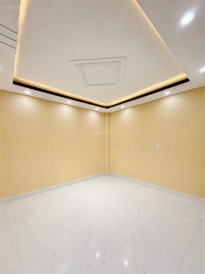 Bình thạnh  20m ra mặt tiền  3 tầng btct  60m²  chỉ 7.3 tỷ tl