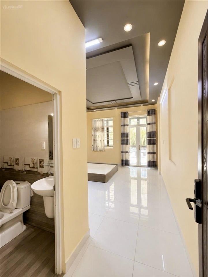 Bình thạnh  20m ra mặt tiền  3 tầng btct  60m²  chỉ 7.3 tỷ tl