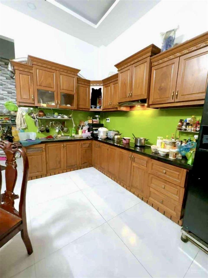 Nhà 4 tầng  hxh gần lotte gò vấp  72m2  chỉ 8 tỷ hơn tl