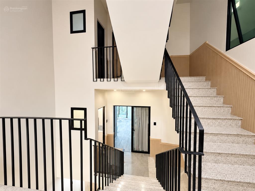 Nhà 4 tầng btct  ngay công viên gia định  100m2  nở hậu  chỉ 8.5 tỷ
