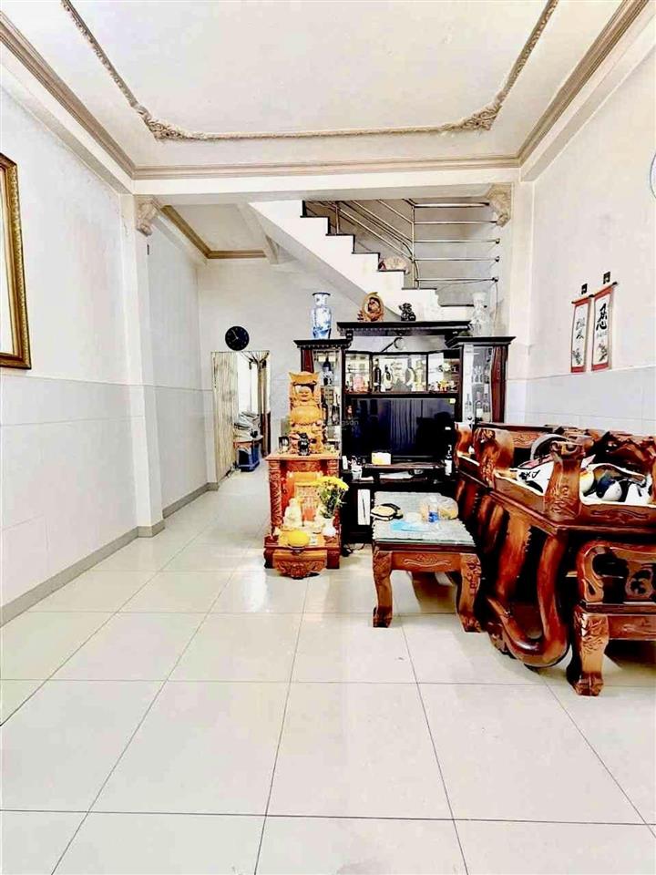 Nhà 3 tầng  60m2  hẻm 7m  gần emart  6.58 tỷ tl