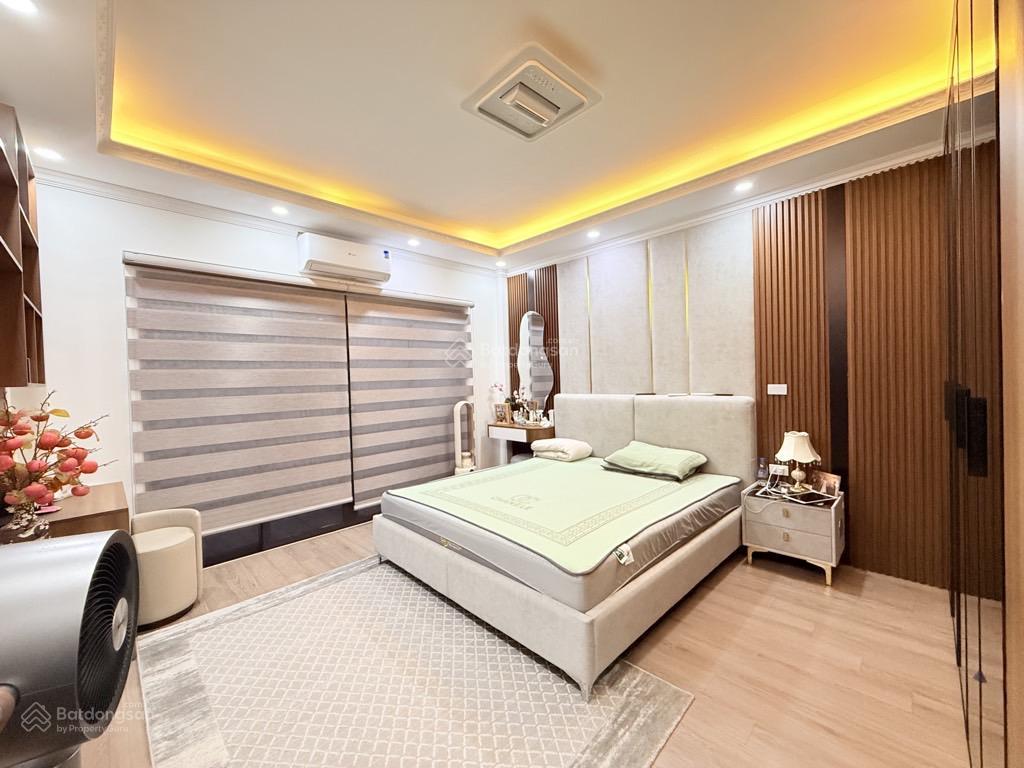 Phân lô cán bộ phố vọng 7 tầng thang máy sổ hoa hậu 45m2 full nội thất