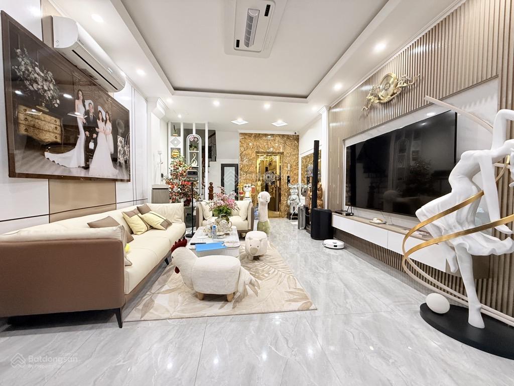 Phân lô cán bộ phố vọng 7 tầng thang máy sổ hoa hậu 45m2 full nội thất