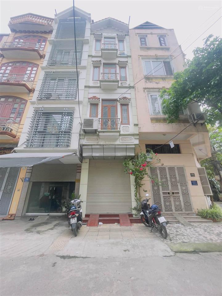 Phân lô đền lừ vỉa hè ô tô tránh kinh doanh cho thuê văn phòng