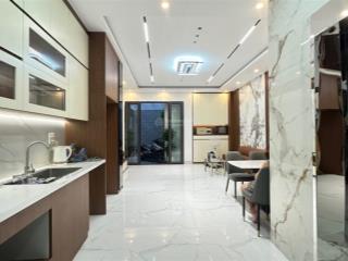 Nhà đẹp bạch mai 5 tầng thang máy nội thất xịn gần phố