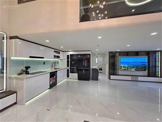 Bán căn hộ duplex sky garden i, 9,99 tỷ, 168m2 (91m2 góc + 77m2 lửng), 5pn, 4wc, q7, tp.hcm