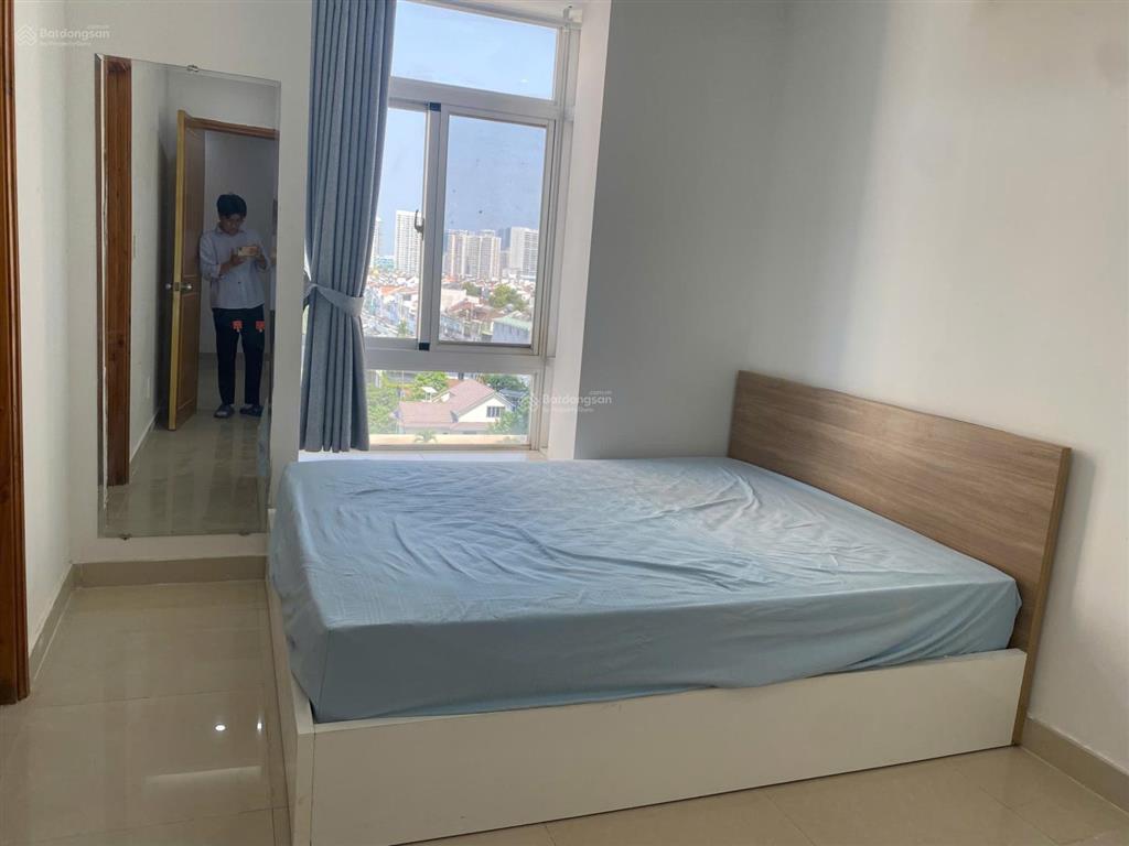 Cho thuê cc sky garden 3, 16 triệu, 74m2, 2pn, 2wc, đầy đủ nội thất tại q7, hcm