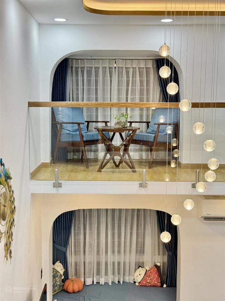 Cho thuê căn hộ duplex 4pn, 3wc, 71m2 (dt sử dụng 130m2) tại sky garden i, 40 triệu vnd