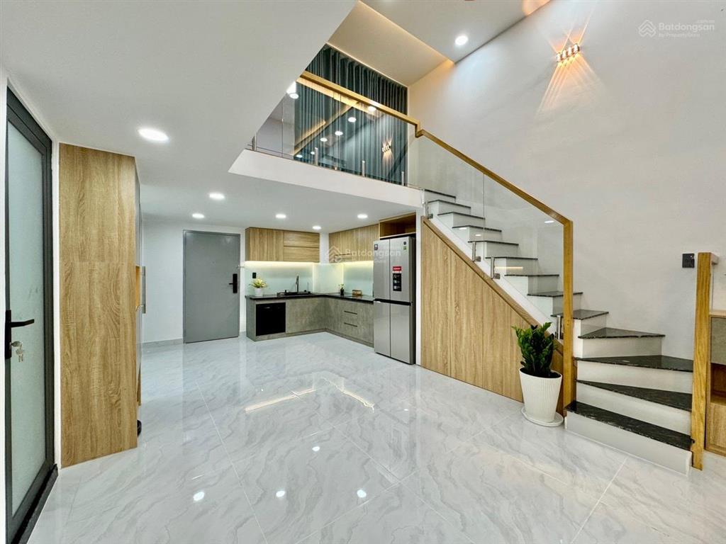 Cho thuê căn hộ duplex 4pn, 3wc, 71m2 (dt sử dụng 130m2) tại sky garden i, 40 triệu vnd