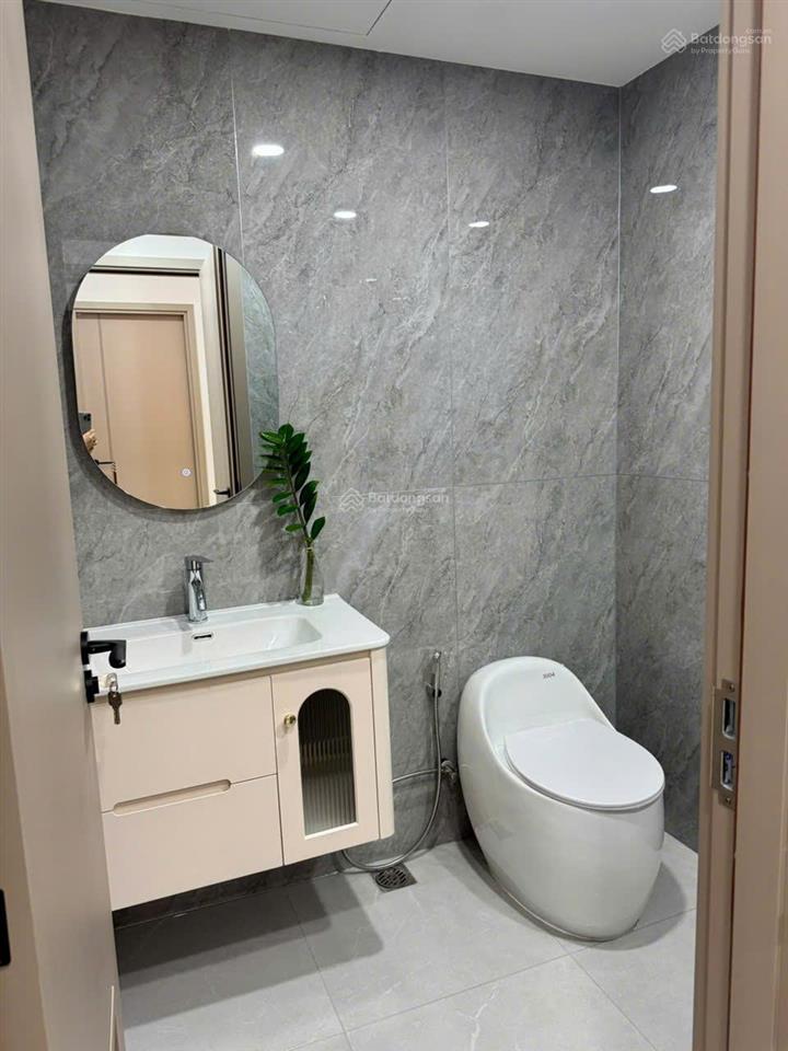Bán/cho thuê cc siêu hot tại sky garden ii, dt 88m23pn2wc, giá bán 7,3 tỷ  giá thuê 38tr/tháng