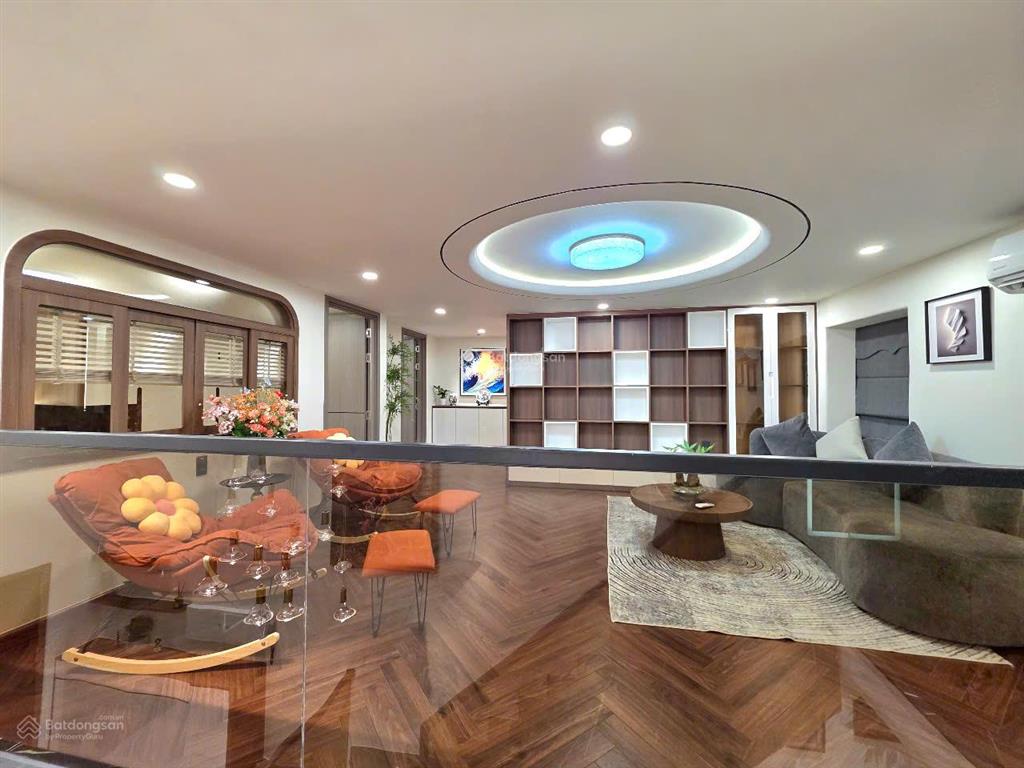 Cc duplex sky garden i,bán 9,9 tỷ cho thuê 65tr, 91m2 căn góc + 77m2 lửng, 4pn, 4wc, giá siêu hời!