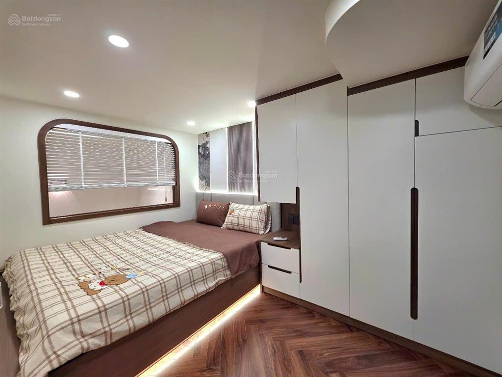 Cc duplex sky garden i,bán 9,9 tỷ cho thuê 65tr, 91m2 căn góc + 77m2 lửng, 4pn, 4wc, giá siêu hời!