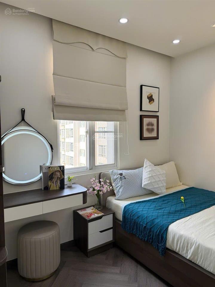 Bán cc sky garden 3, giá tốt 6,6tỷ, 74m2, 3pn, 2wc, cho thuê 40tr, full nội thất tại tân phong, q7