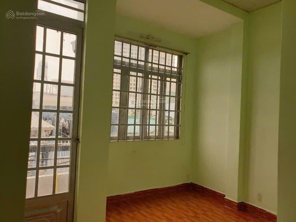 Nhà 2 tầng 4.8x14m, shr, hc đủ, phạm hữu lầu, phú mỹ, q7, giá 5.5 tỷ