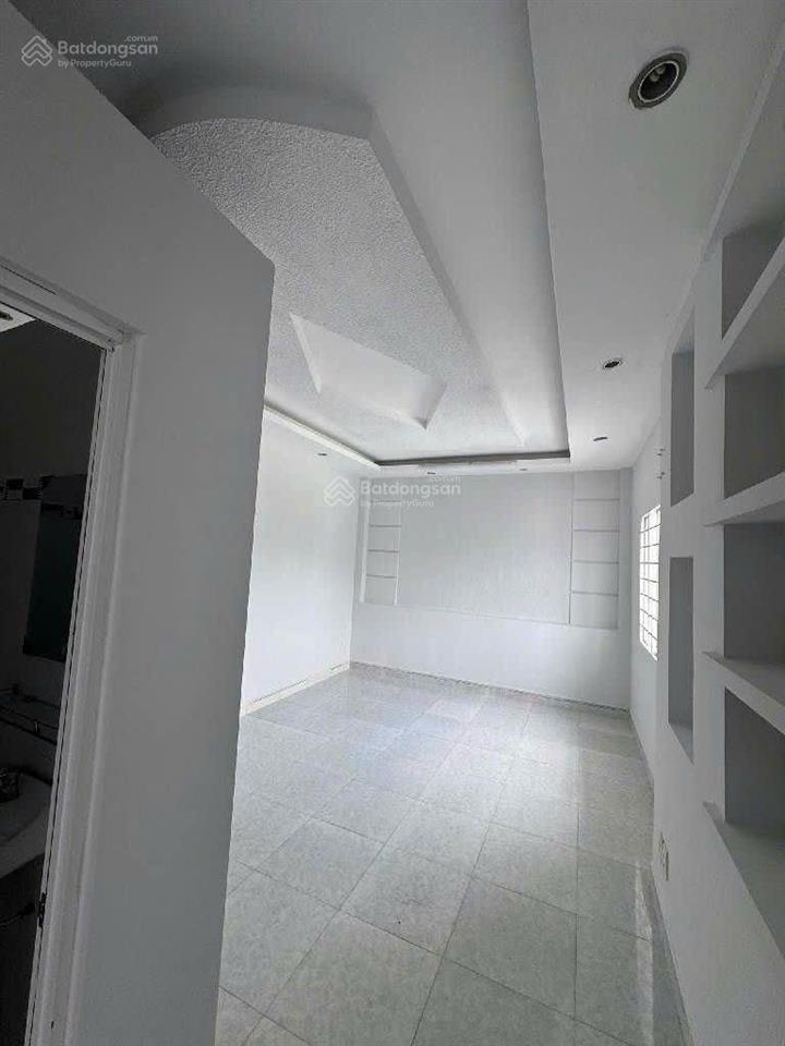Nhà 4 tầng 5.5x19 căn góc gần mt huỳnh tấn phát giá 8.5t