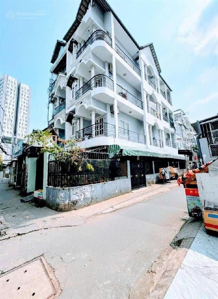 Nhà 4 tầng 5.5x19 căn góc gần mt huỳnh tấn phát giá 8.5t