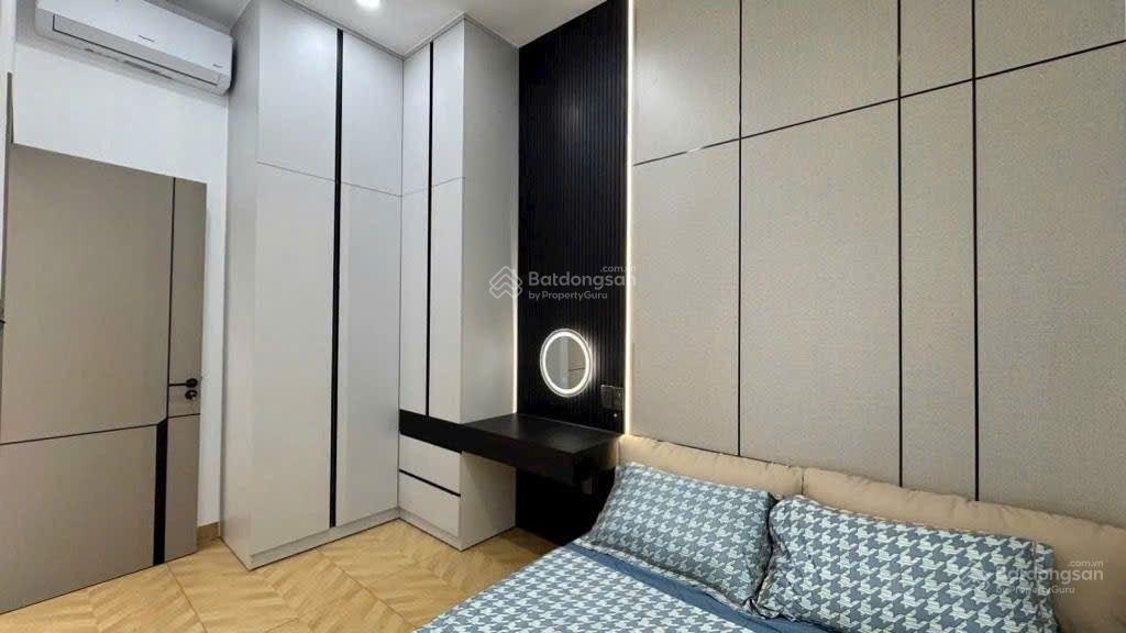 Nhà 2 tầng ngang 11m full nội thất phạm hữu lầu tân mỹ q7