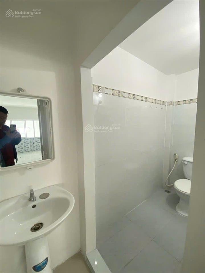 Nhà 2 tầng 4x10 nguyễn thị thập tân phú q7 giá 5.5t