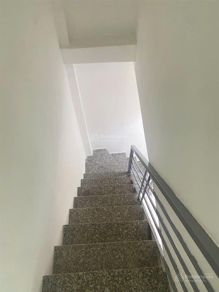 Nhà 2 tầng 4x10 nguyễn thị thập tân phú q7 giá 5.5t