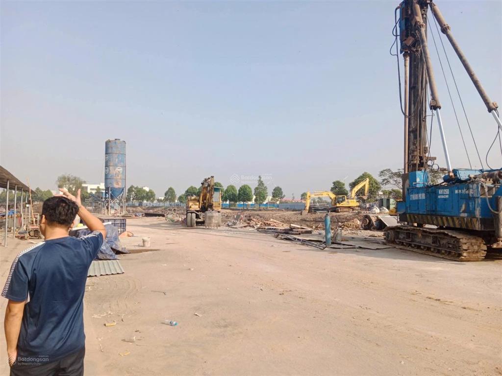 Chuyển nhượng căn hộ cao cấp fiato uptown thủ đức 81m² 2pn, 2wc view hồ bơi, ban công góc siêu đẹp